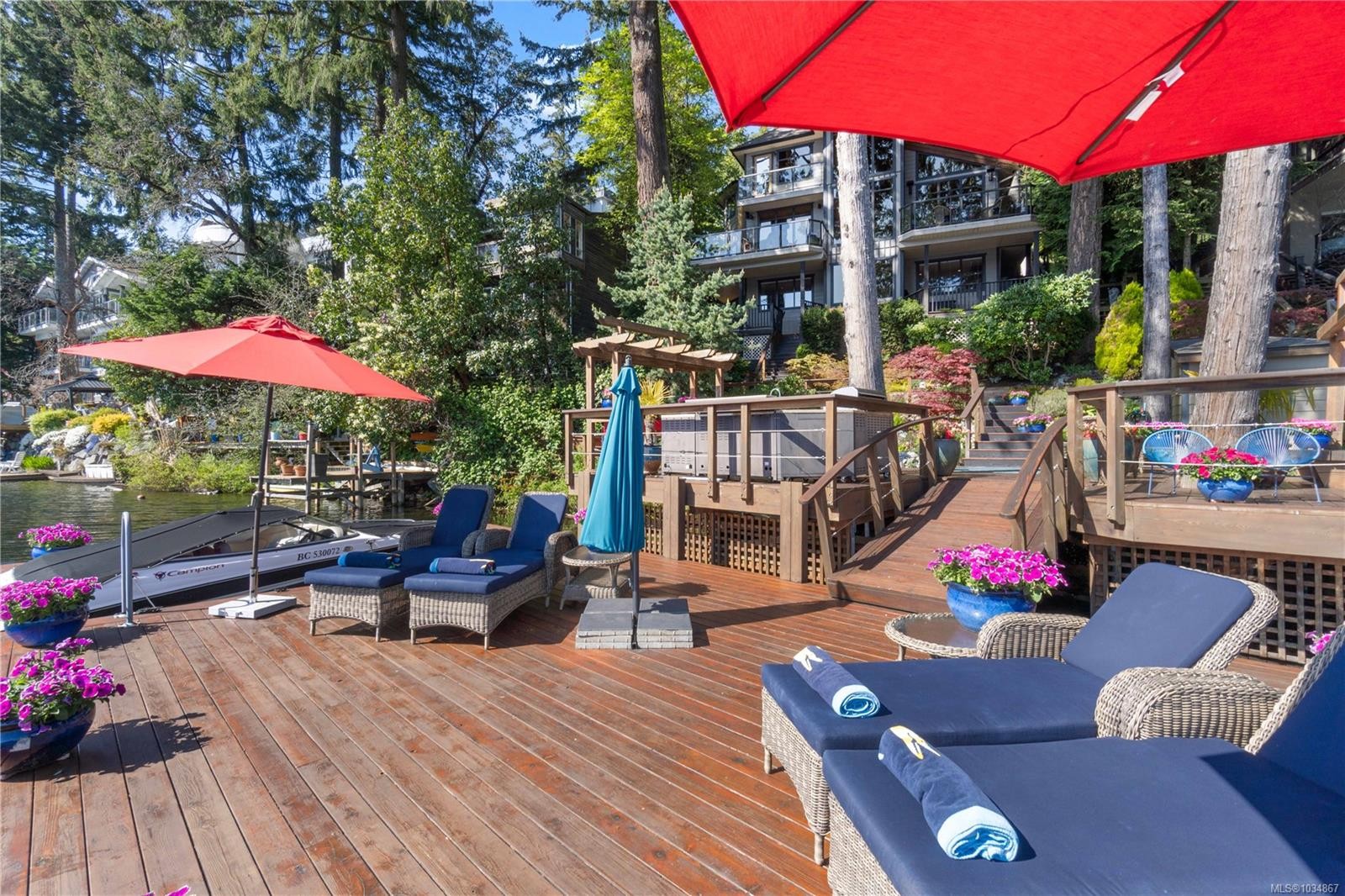 211 Ferntree Pl, Nanaimo, BC