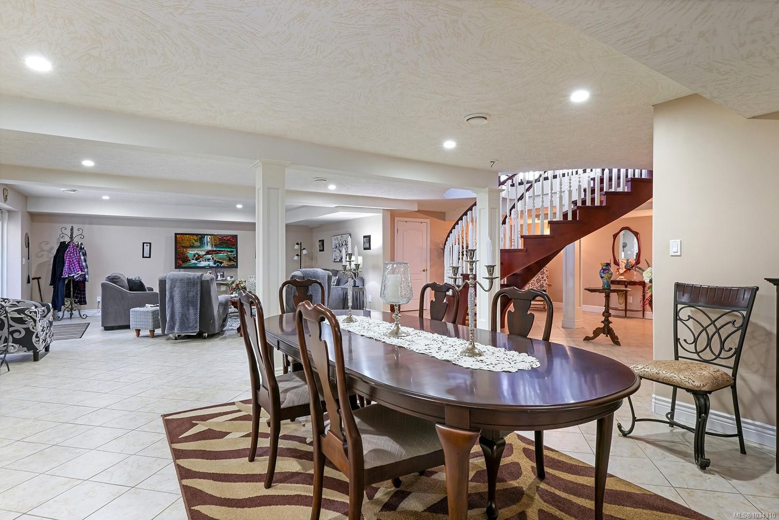 1781 Thurber Rd, Comox, BC