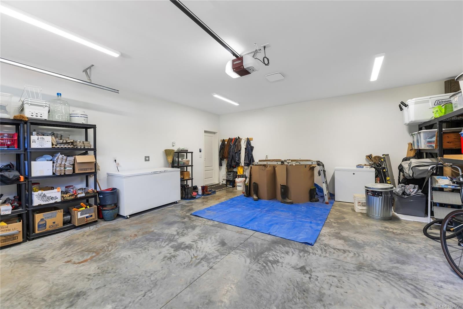 7586 Somenos Rd, Duncan, BC