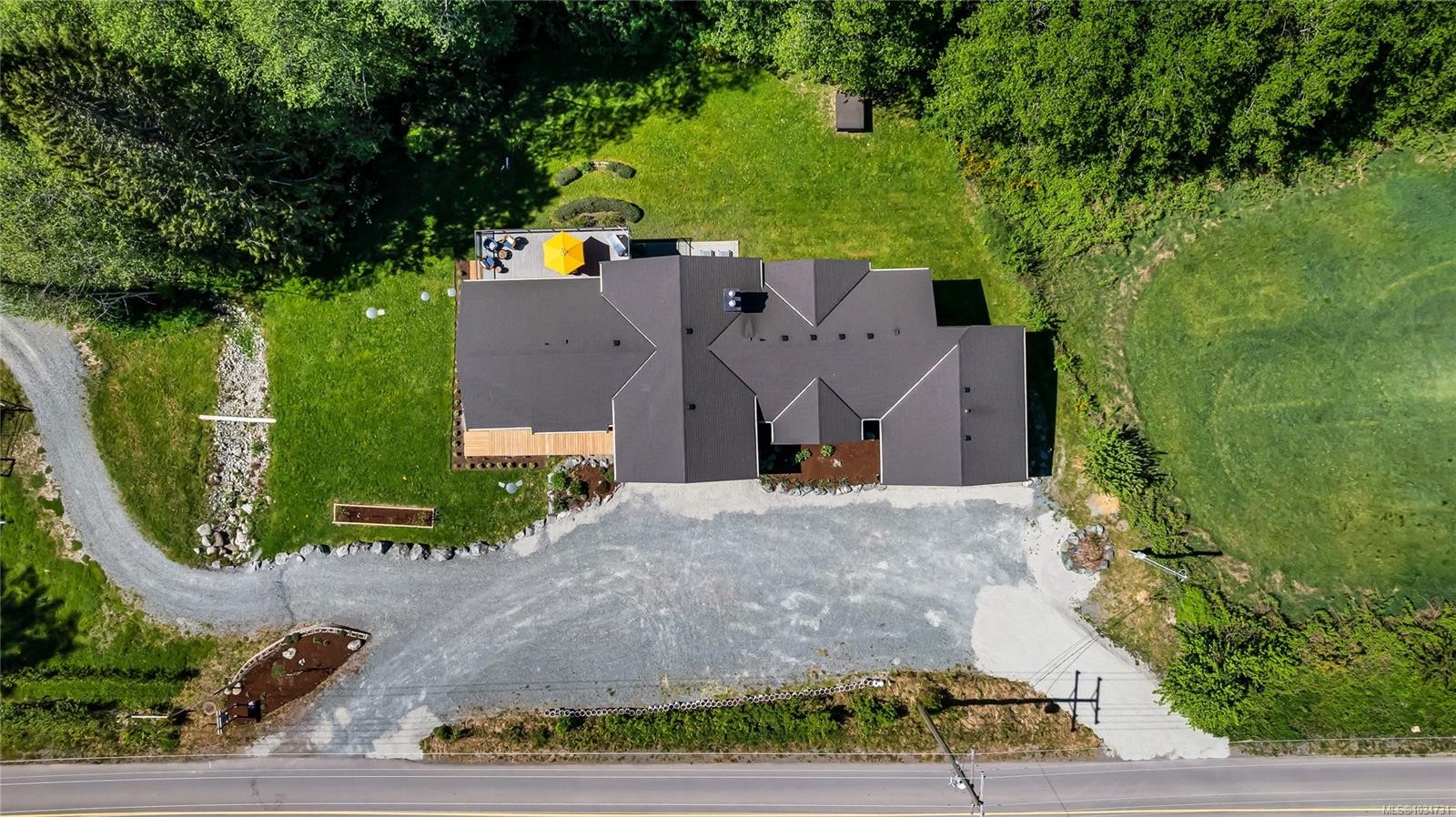 7586 Somenos Rd, Duncan, BC