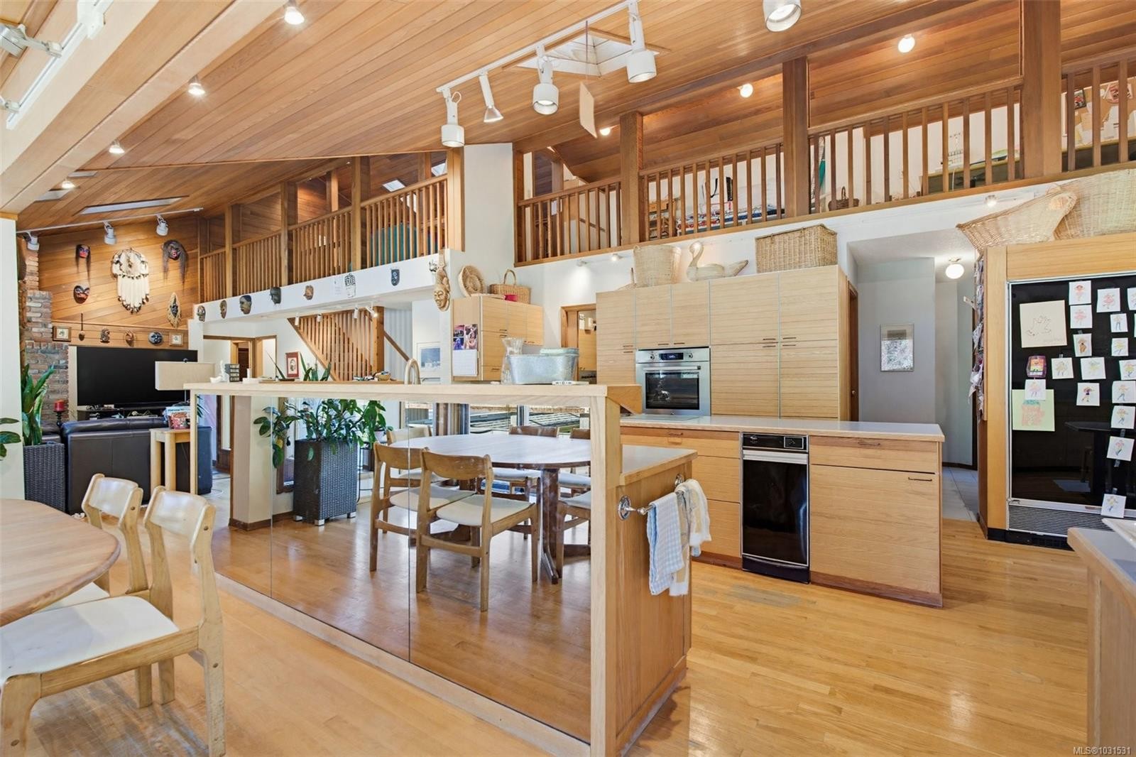 5630 Batu Rd, Saanich, BC