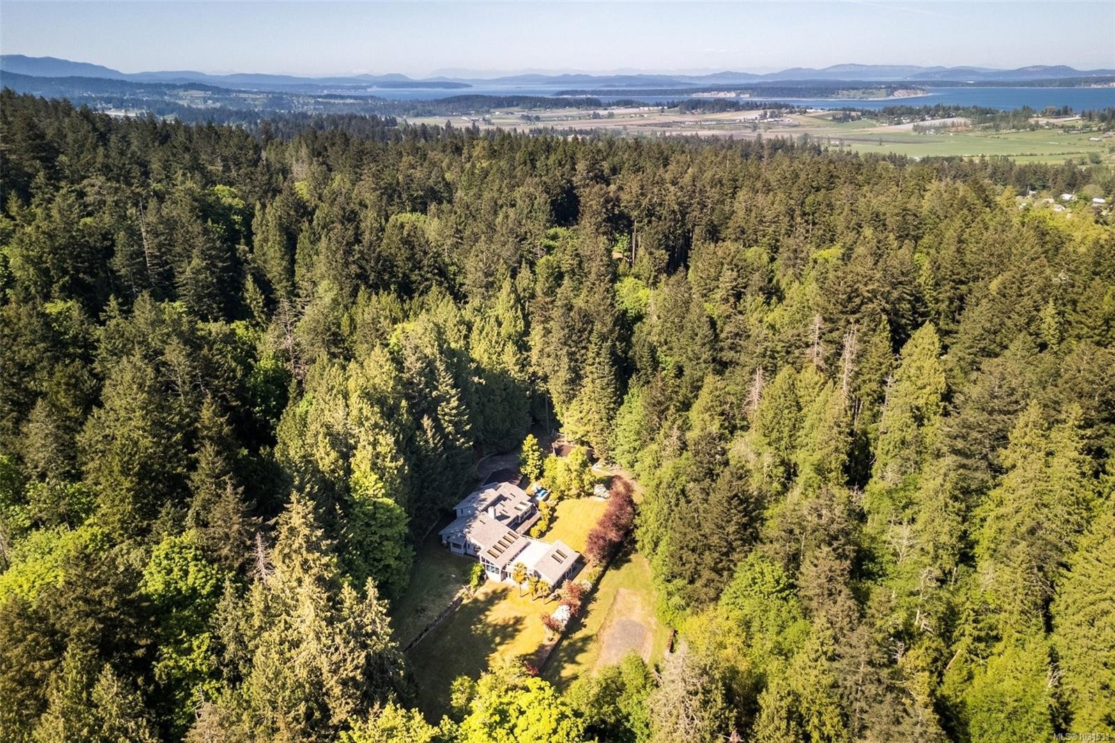 5630 Batu Rd, Saanich, BC