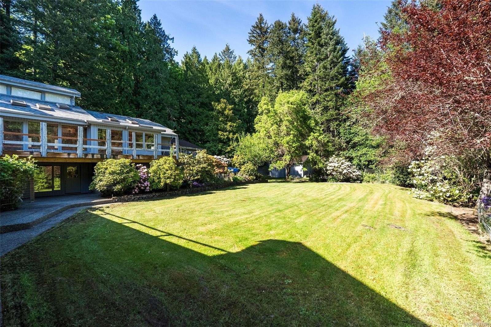 5630 Batu Rd, Saanich, BC