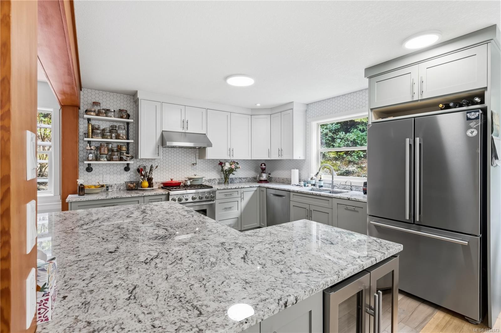 1302 Victoria Rd, Ucluelet, BC