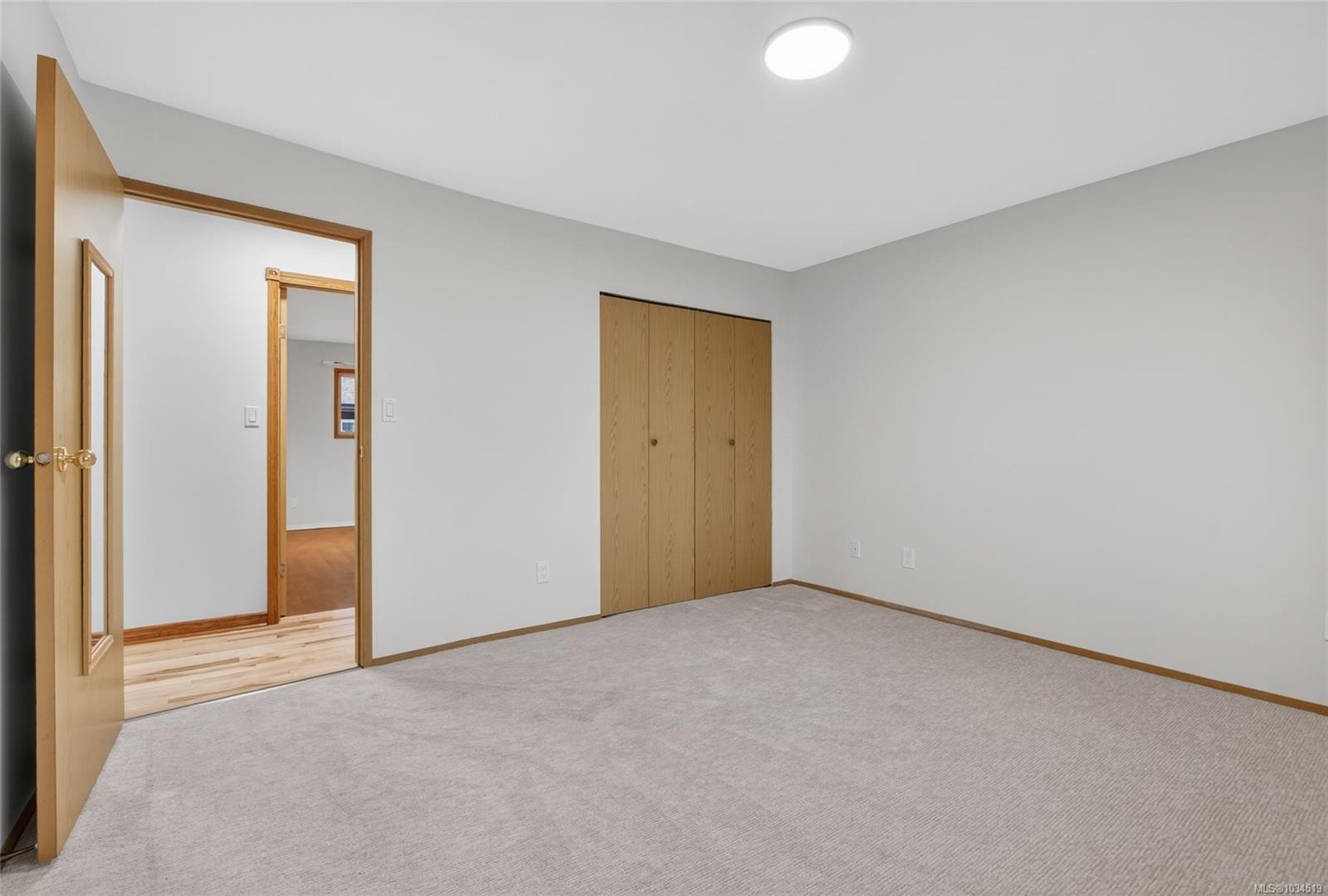 8071 Queen St, Crofton, BC