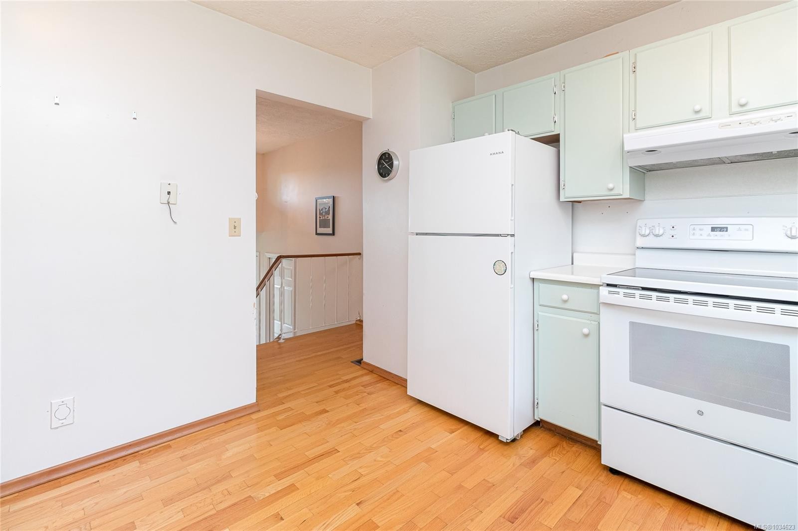 10046 Judson Pl, Sidney, BC