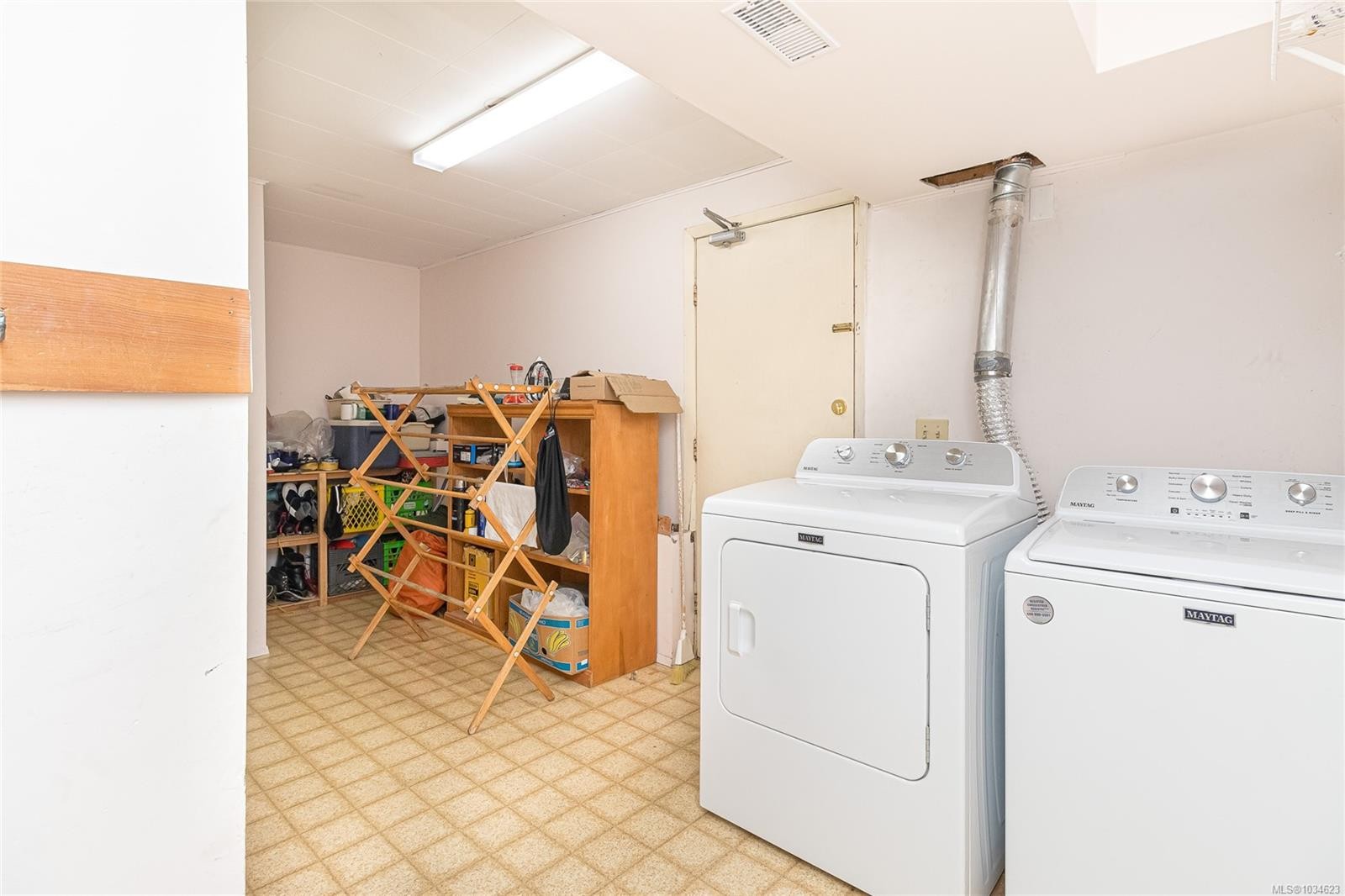 10046 Judson Pl, Sidney, BC
