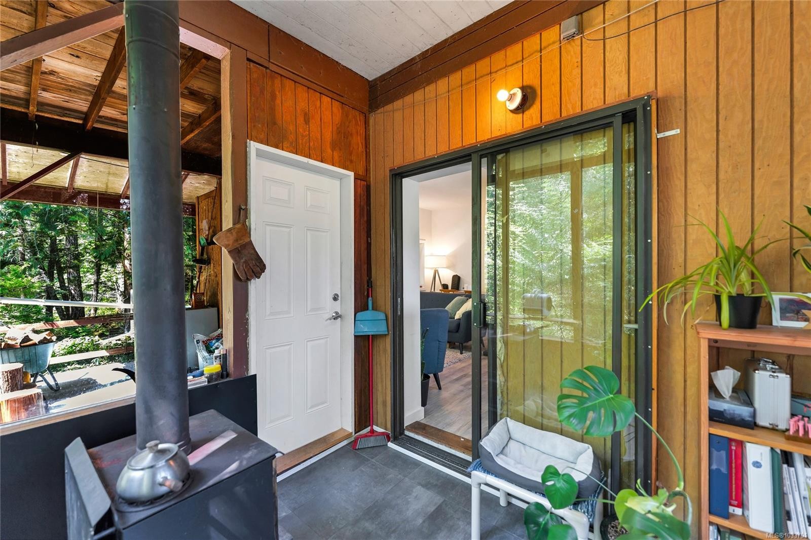 490 Rainbow Rd, Salt Spring, BC