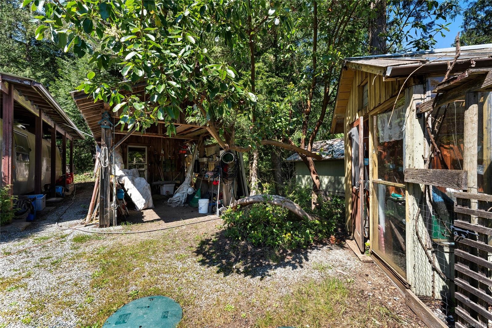 490 Rainbow Rd, Salt Spring, BC