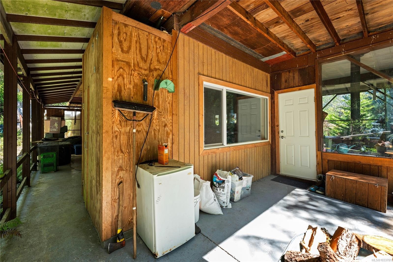 490 Rainbow Rd, Salt Spring, BC