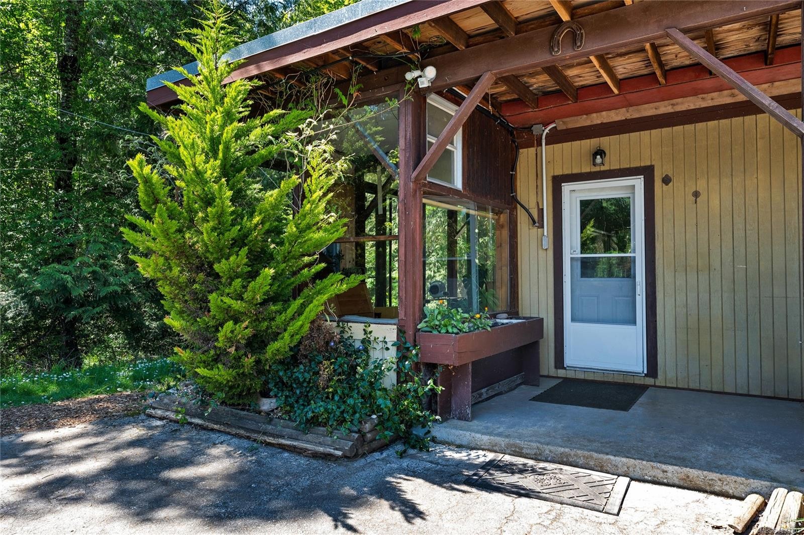 490 Rainbow Rd, Salt Spring, BC