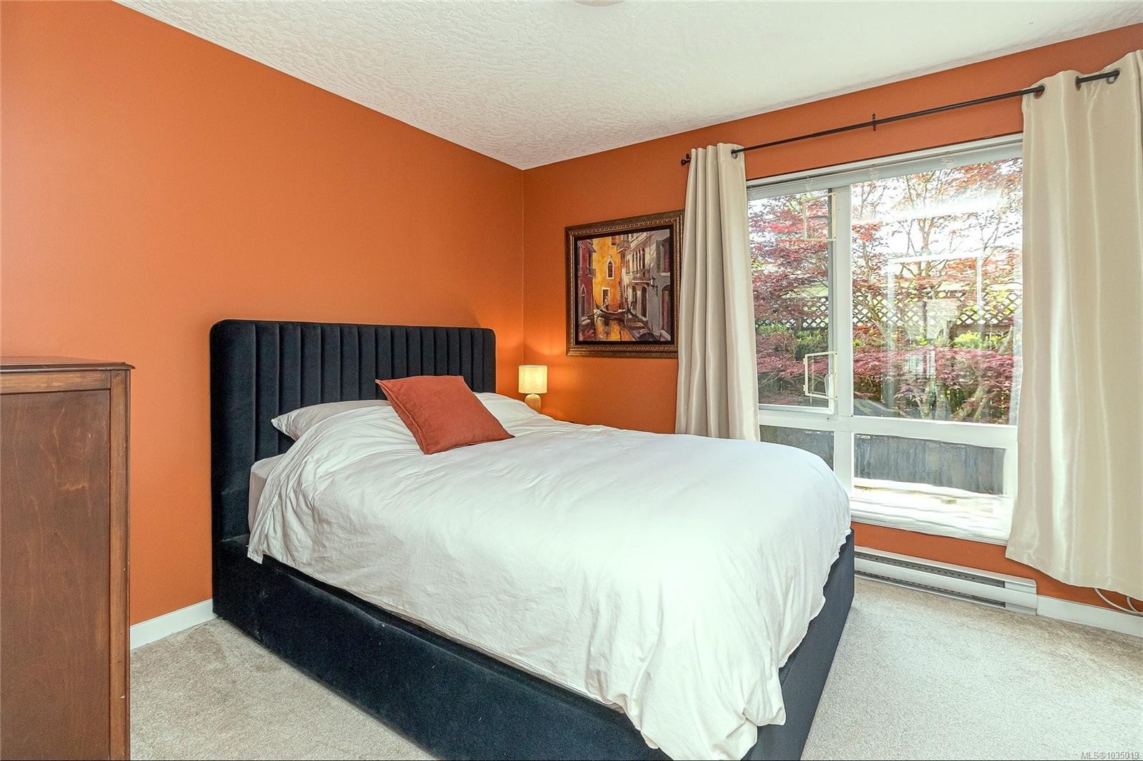202-116 Queens Rd, Duncan, BC