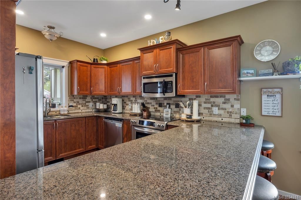 6342 Herons Pl, Duncan, BC