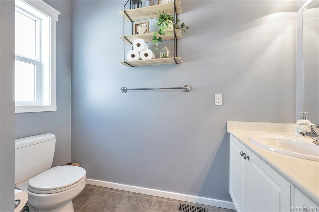 6342 Herons Pl, Duncan, BC