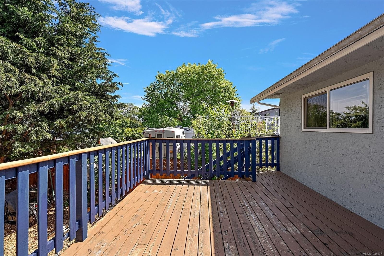 10292 Godfrey Pl, Sidney, BC