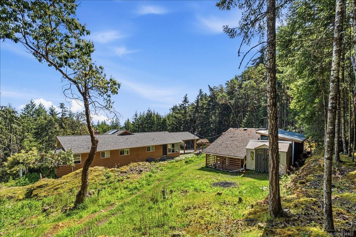 2004 Rena Rd, Nanoose Bay, BC