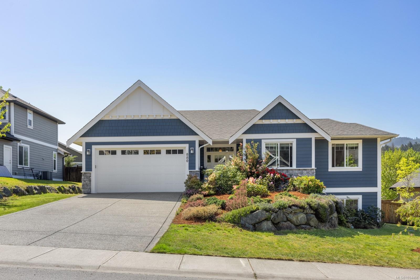 880 Pratt Rd, Mill Bay, BC