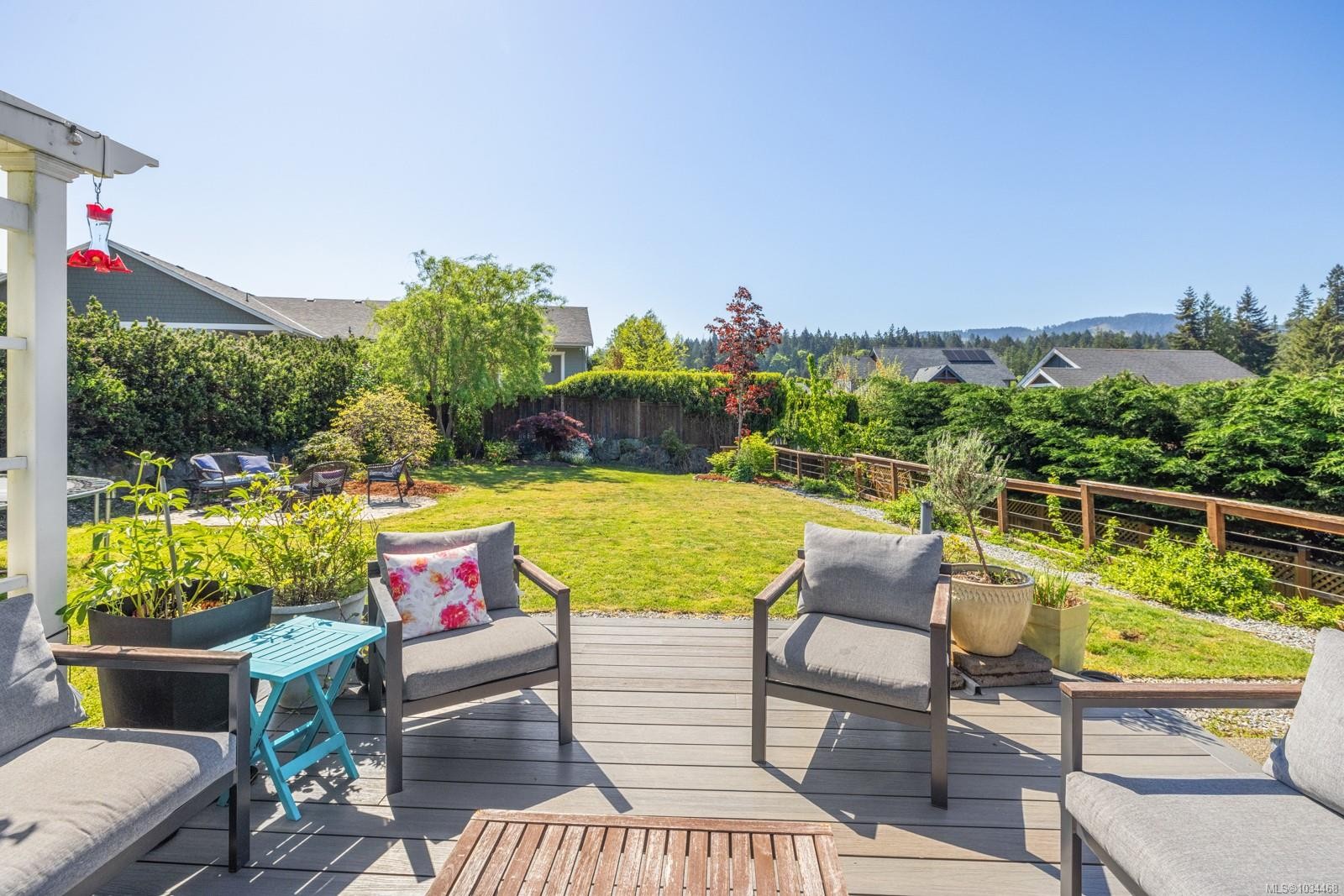 880 Pratt Rd, Mill Bay, BC