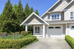 1-700 Lancaster Way Comox, BC V9M 0B6