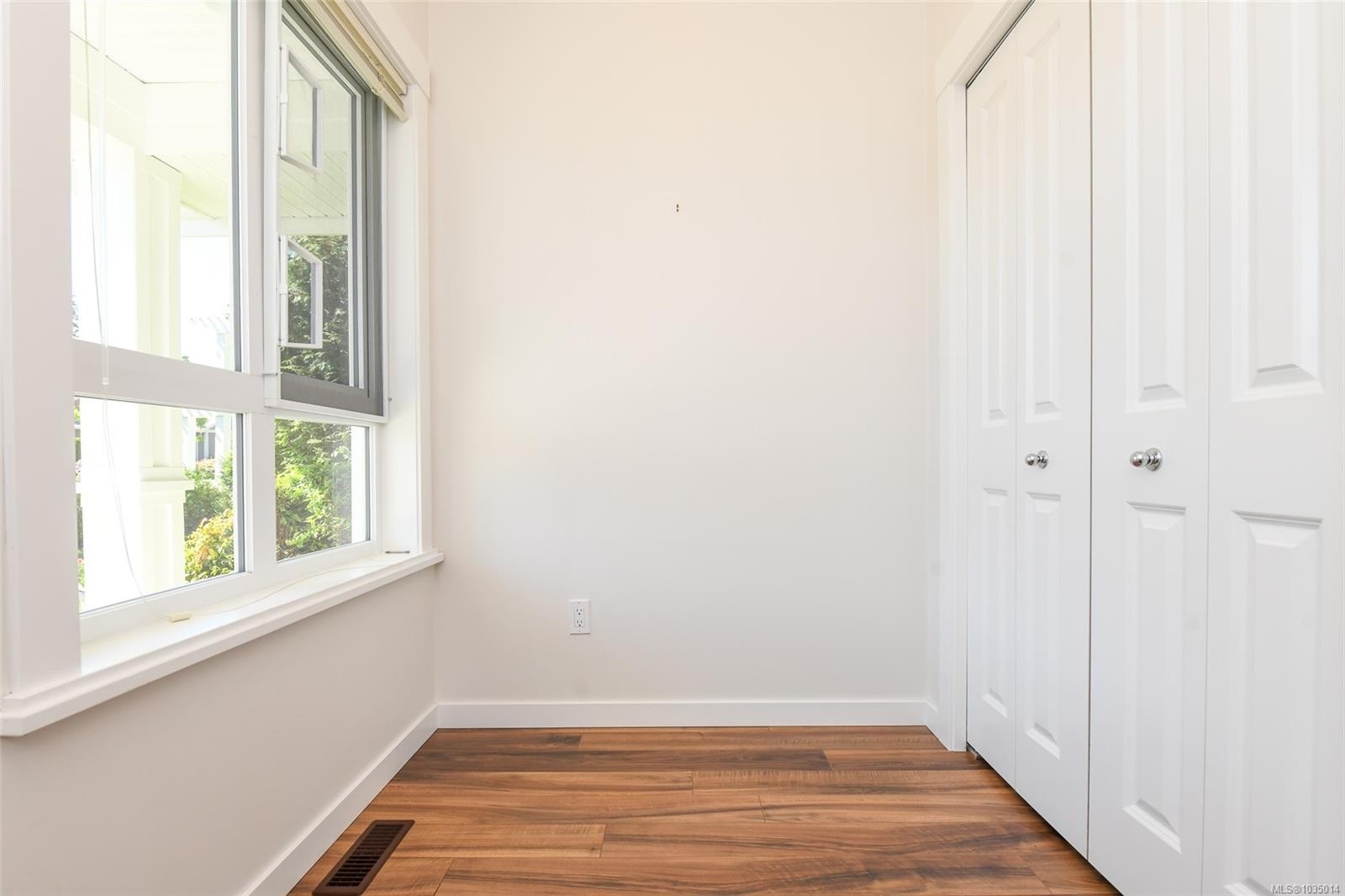 1-700 Lancaster Way, Comox, BC