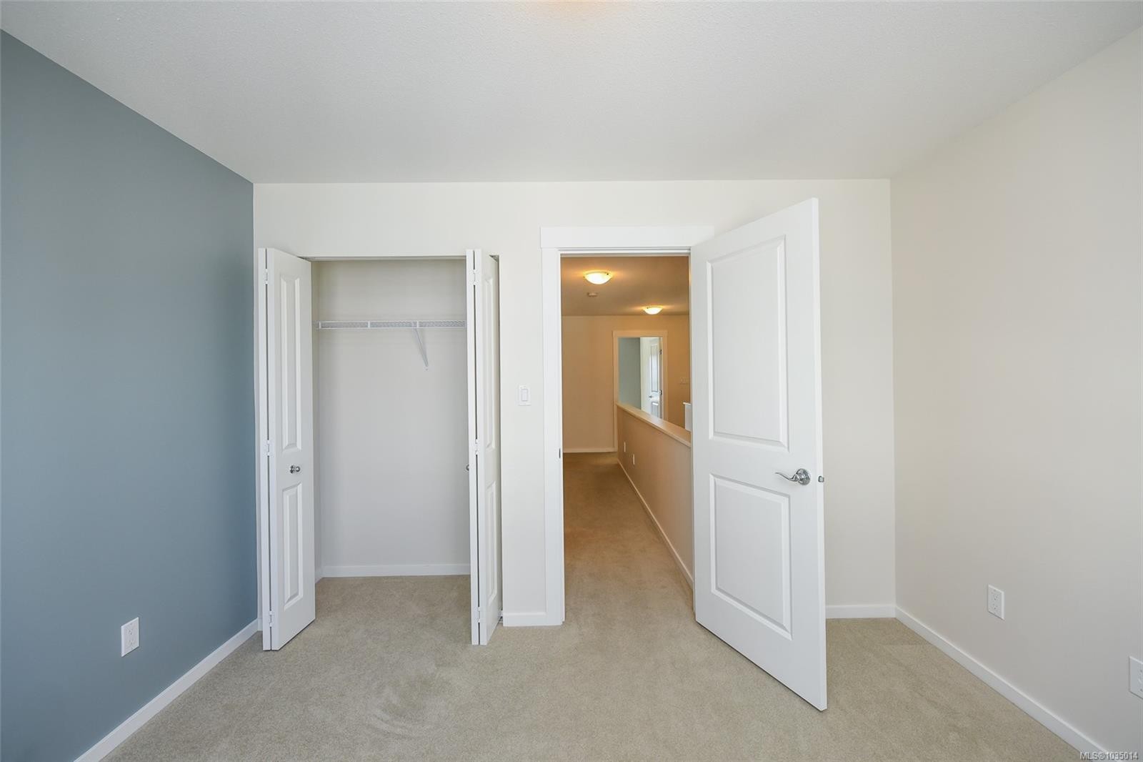 1-700 Lancaster Way, Comox, BC
