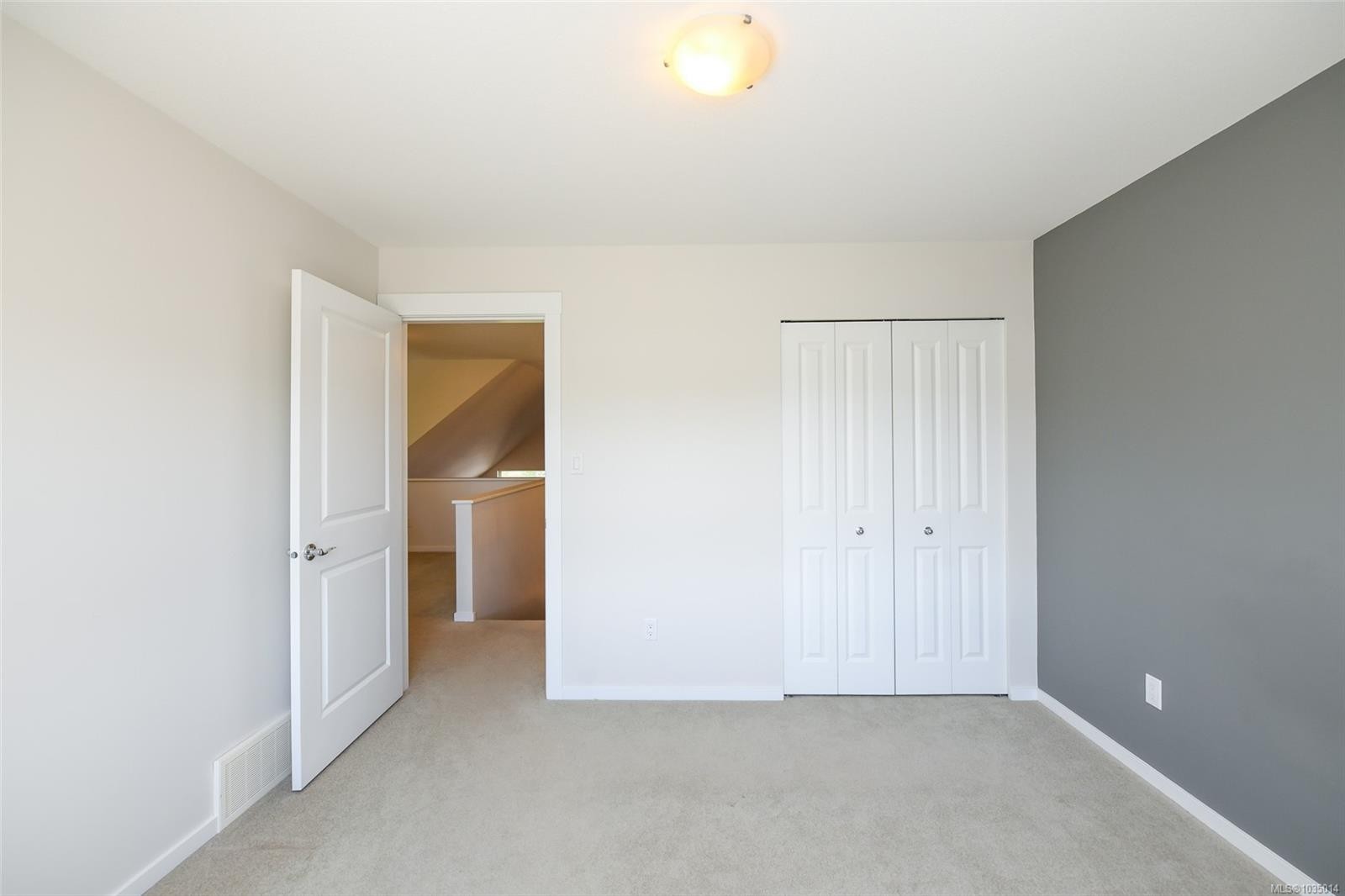 1-700 Lancaster Way, Comox, BC