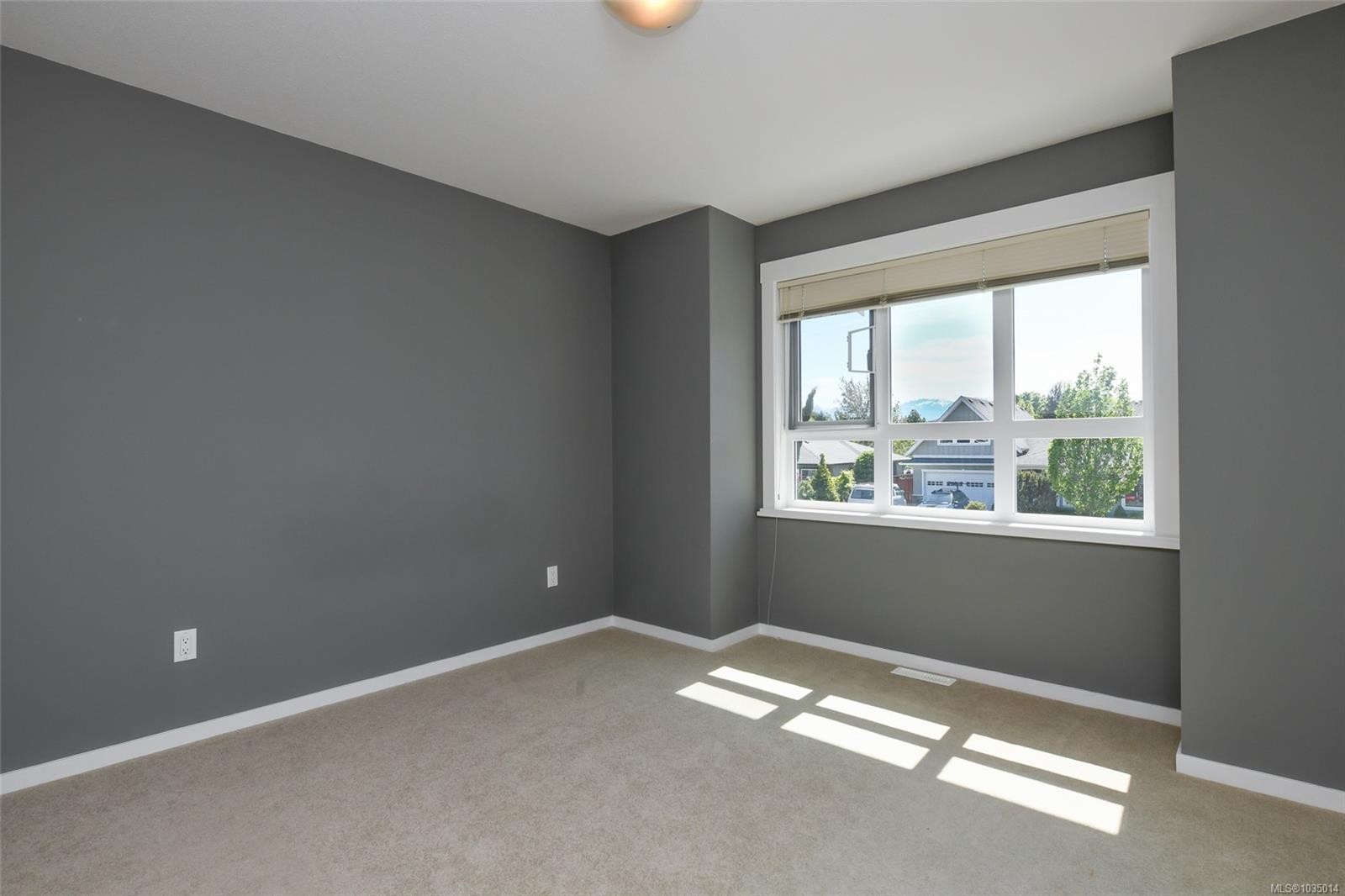 1-700 Lancaster Way, Comox, BC