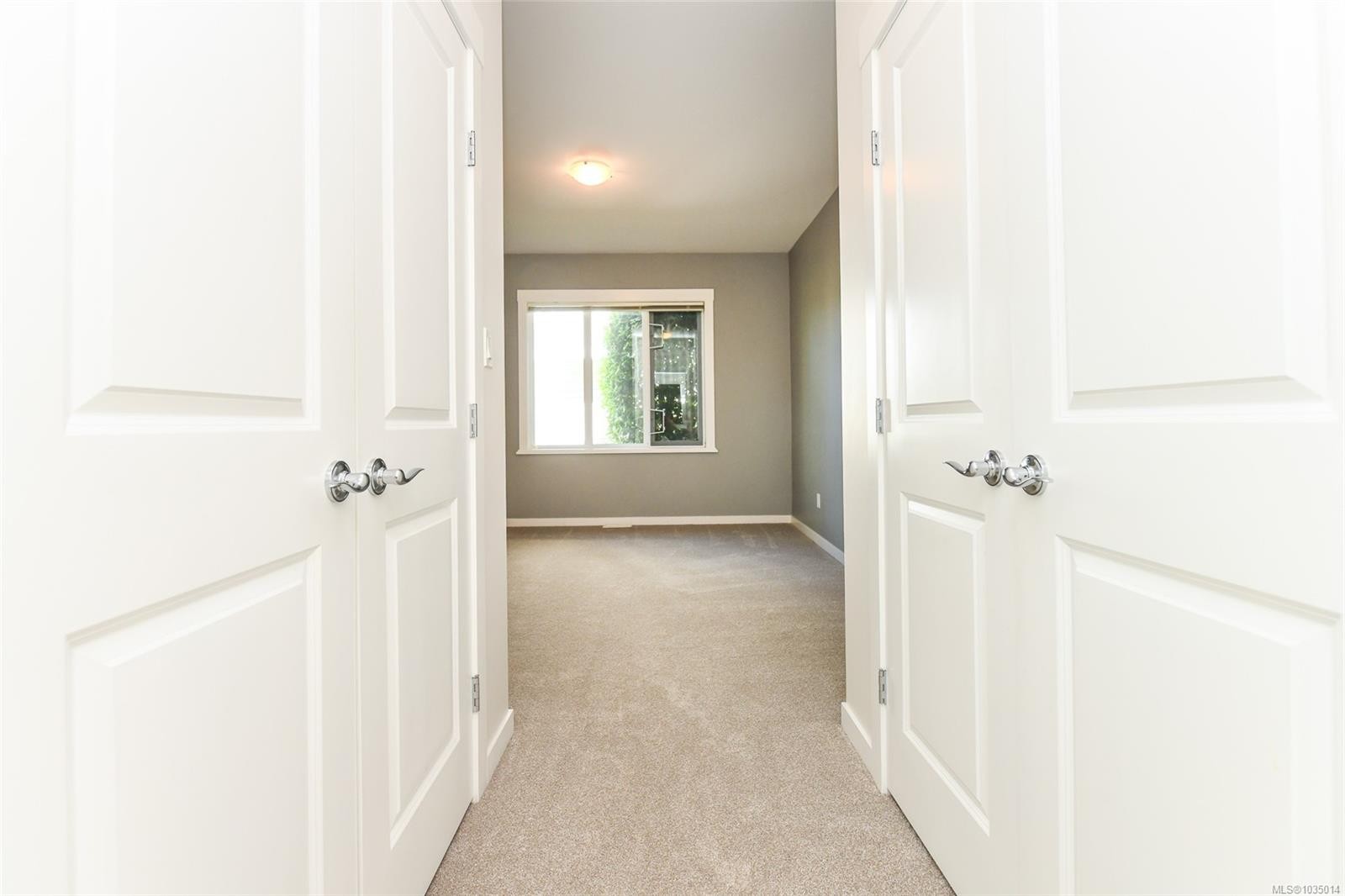 1-700 Lancaster Way, Comox, BC