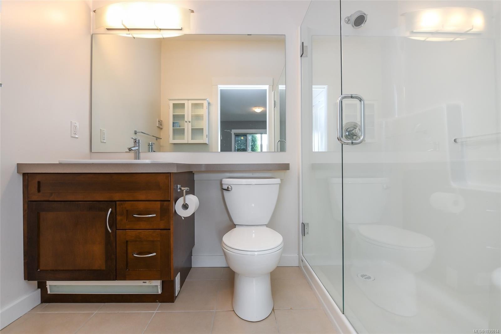 1-700 Lancaster Way, Comox, BC