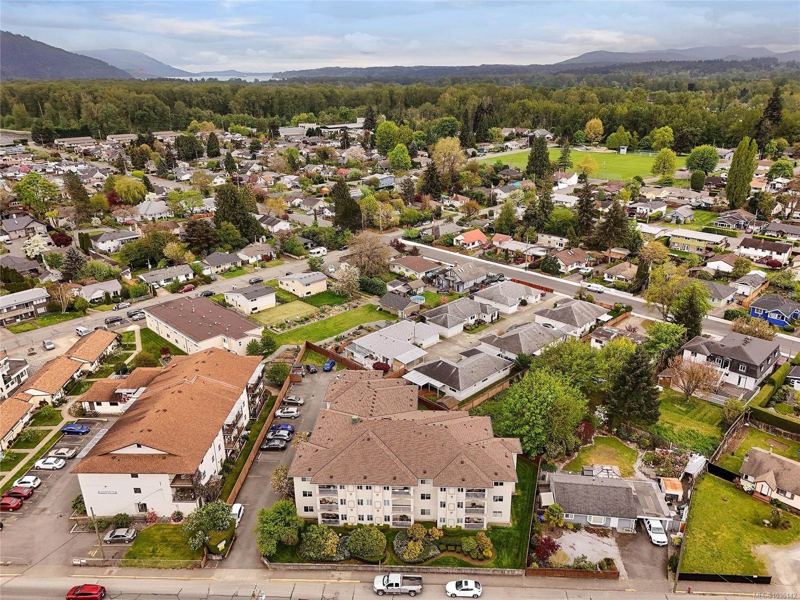 105-740 Trunk Rd, Duncan, BC - Outdoor With View