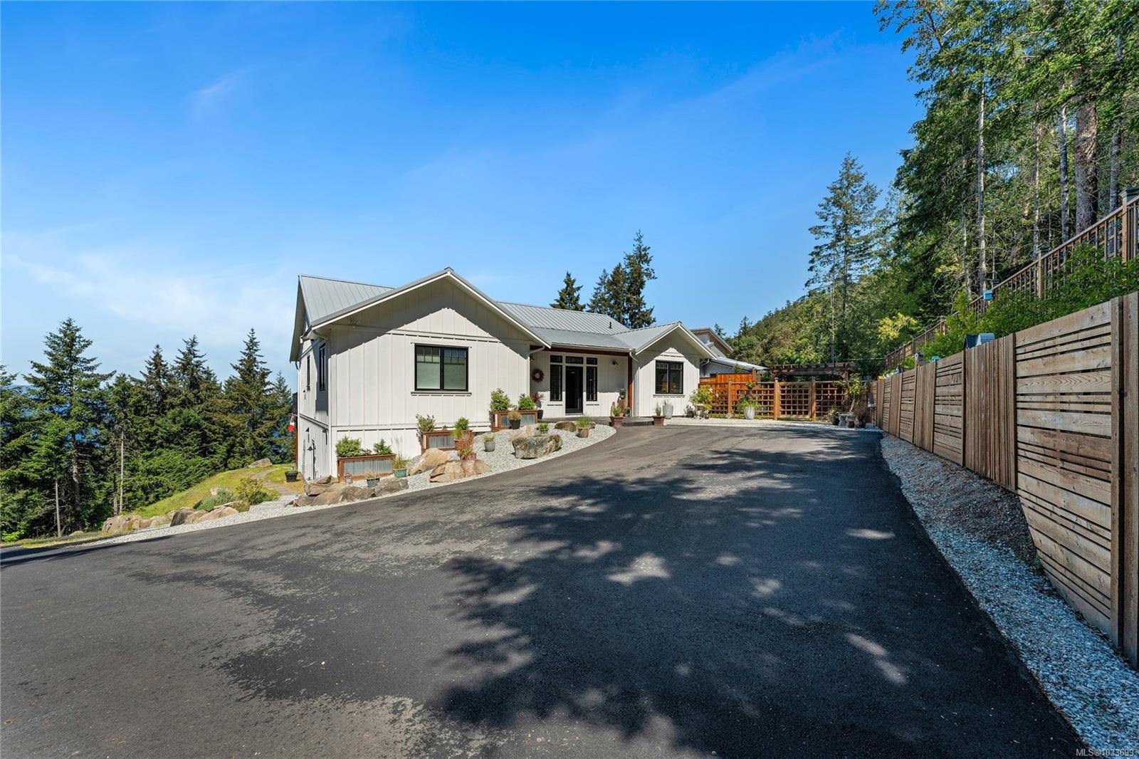 347 Collins Rd, Salt Spring, BC