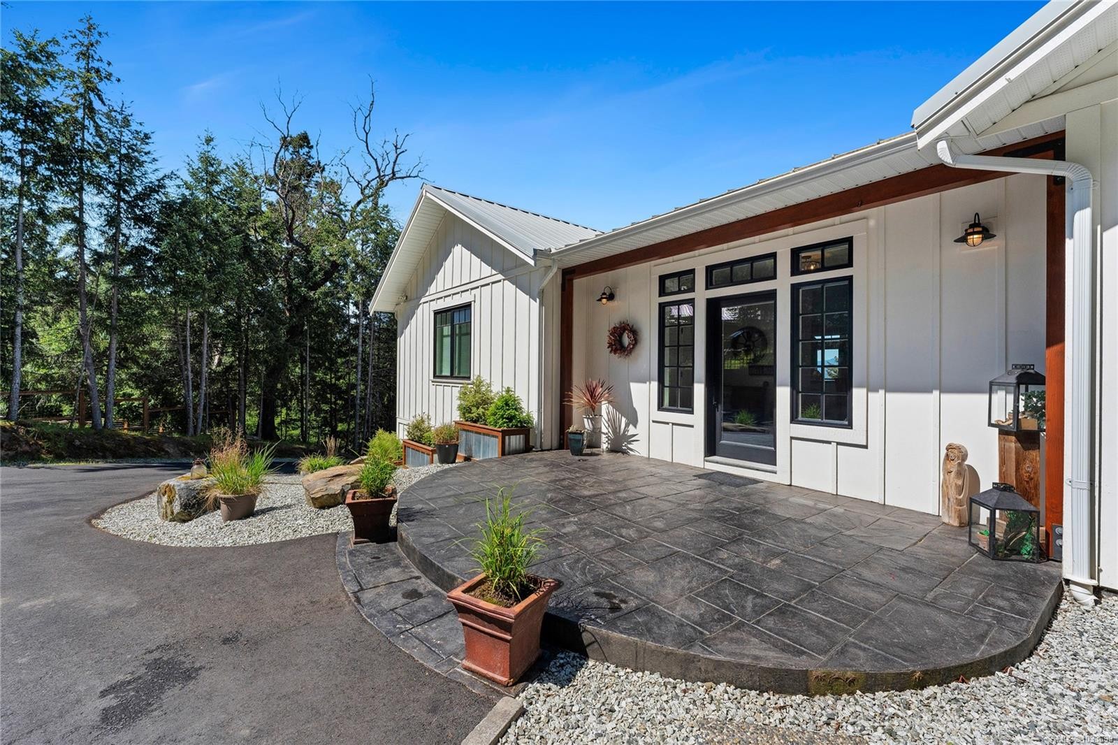 347 Collins Rd, Salt Spring, BC