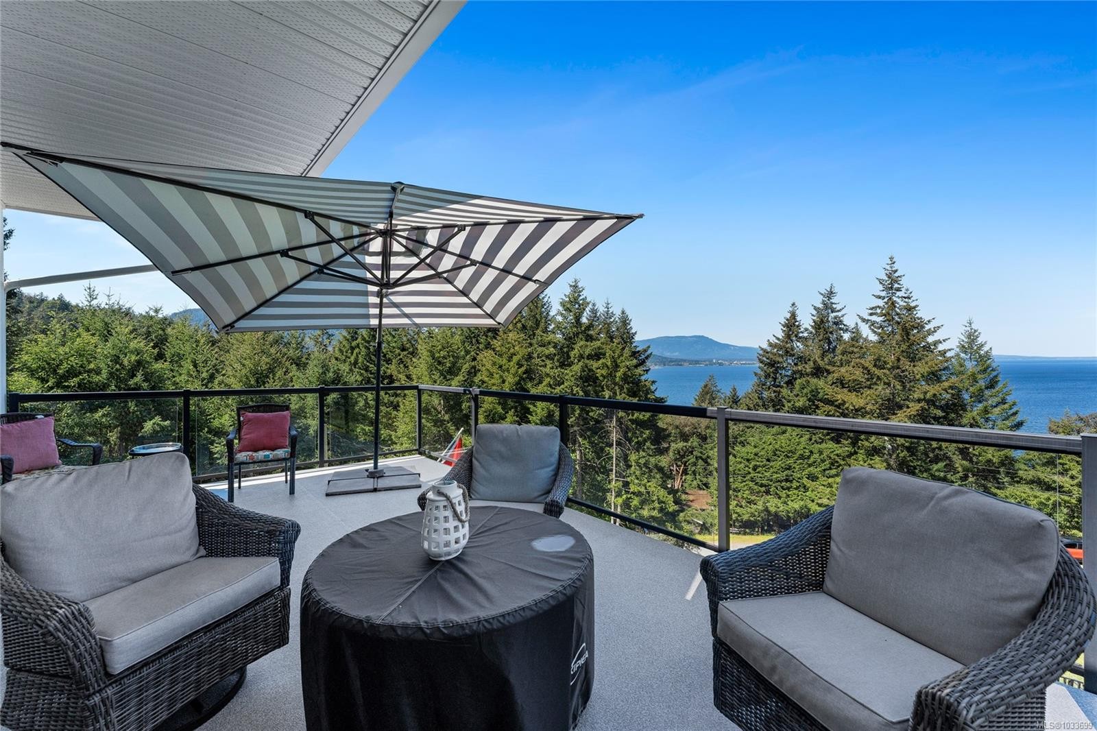 347 Collins Rd, Salt Spring, BC