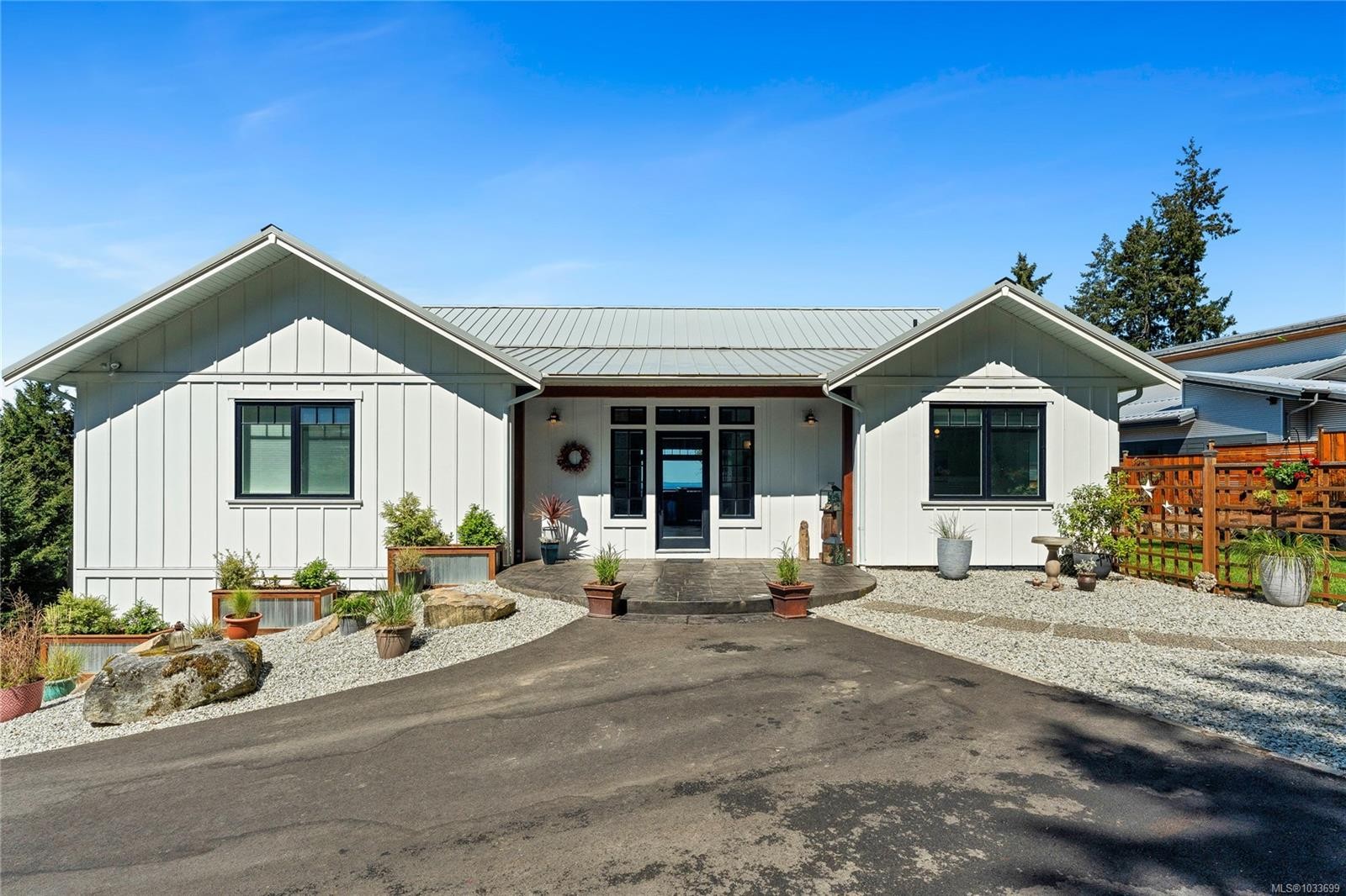 347 Collins Rd, Salt Spring, BC