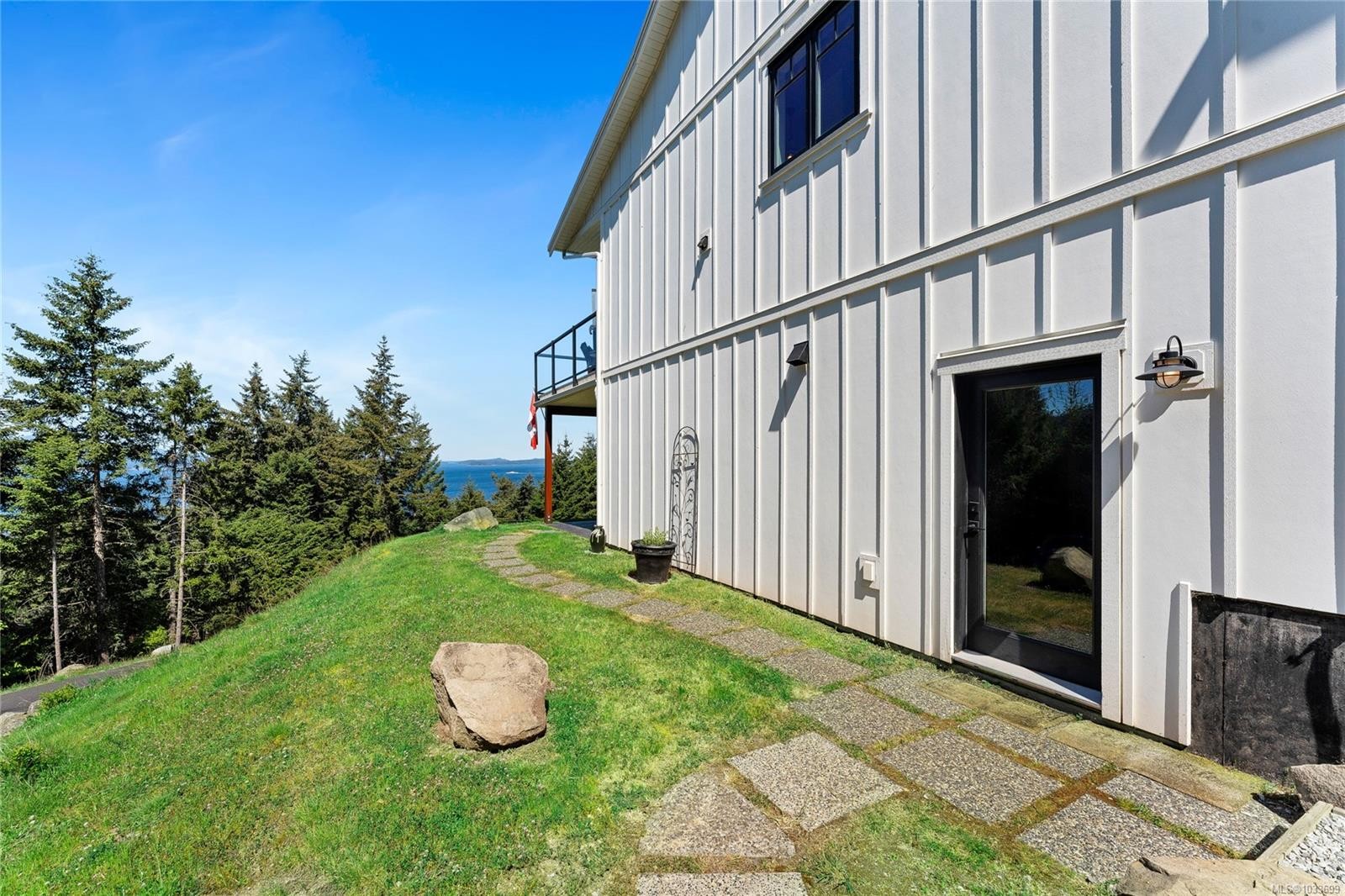347 Collins Rd, Salt Spring, BC
