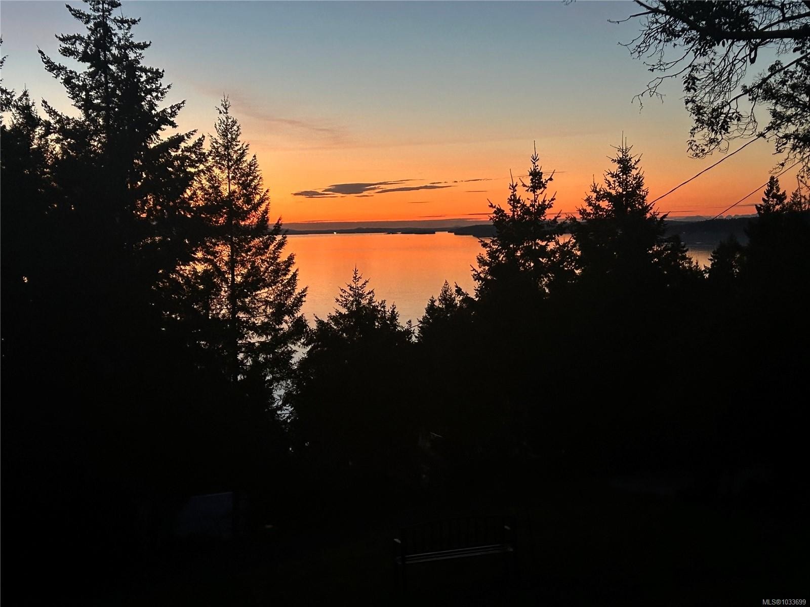 347 Collins Rd, Salt Spring, BC