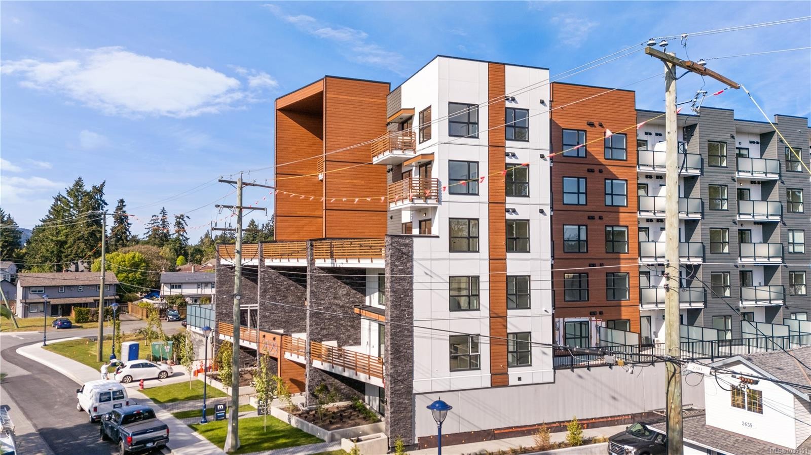 #421-2629 Millstream Rd, Langford, BC - Outdoor With Facade