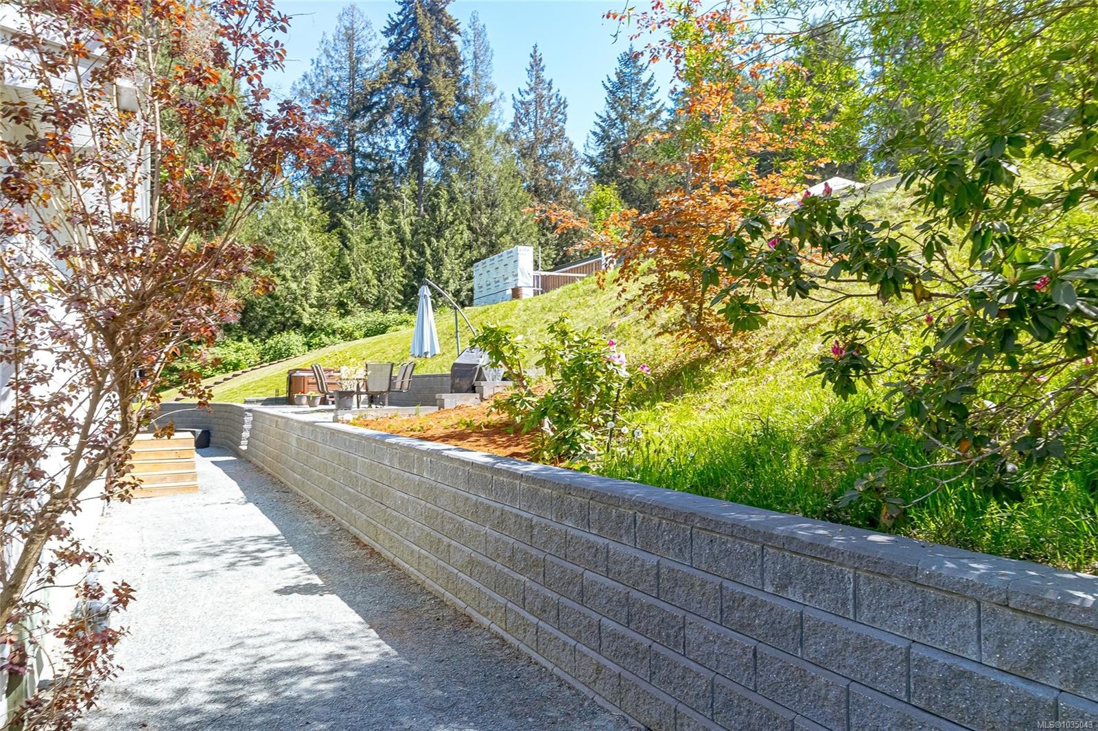 3662 Telegraph Rd, Cobble Hill, BC