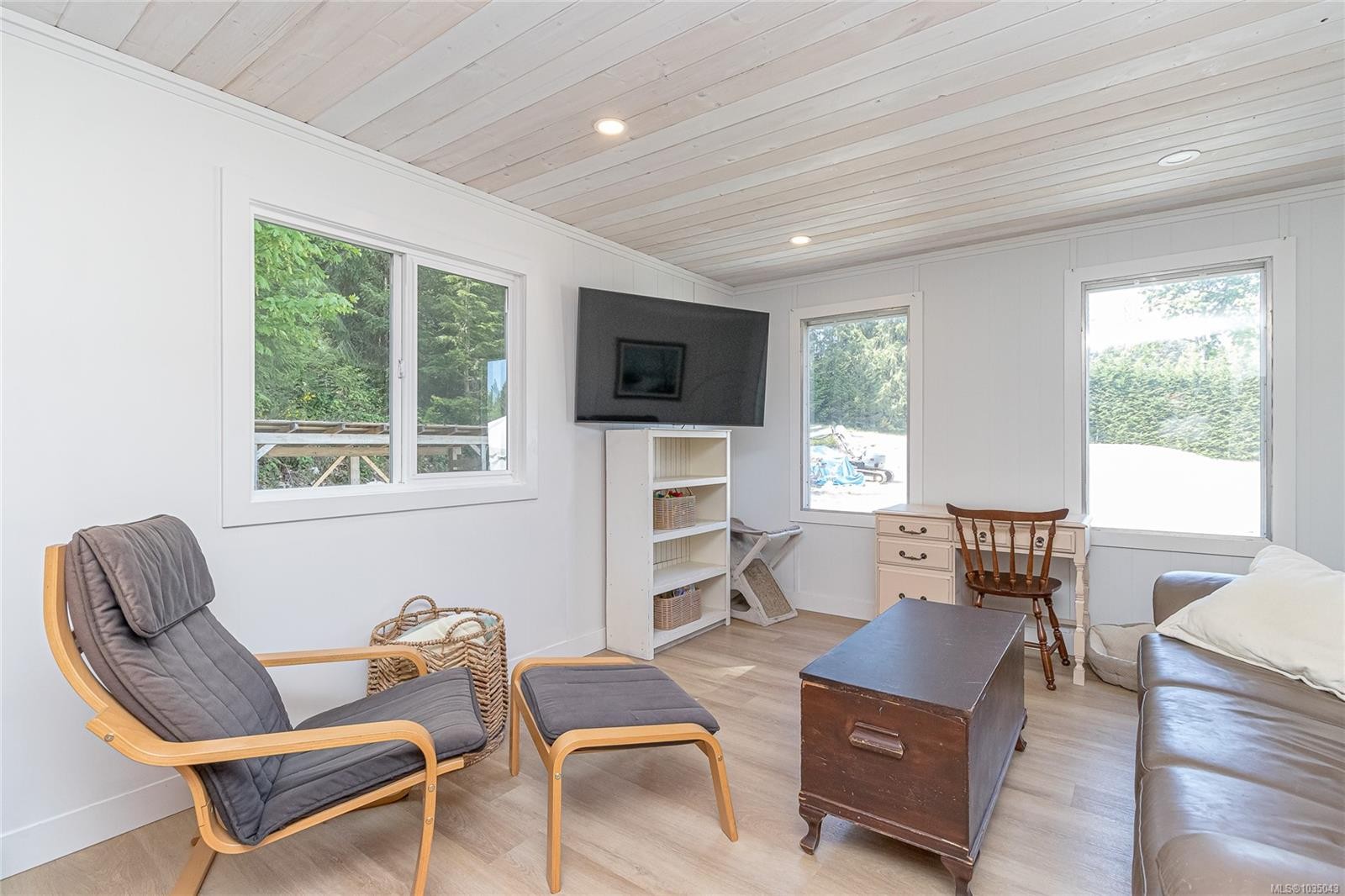 3662 Telegraph Rd, Cobble Hill, BC