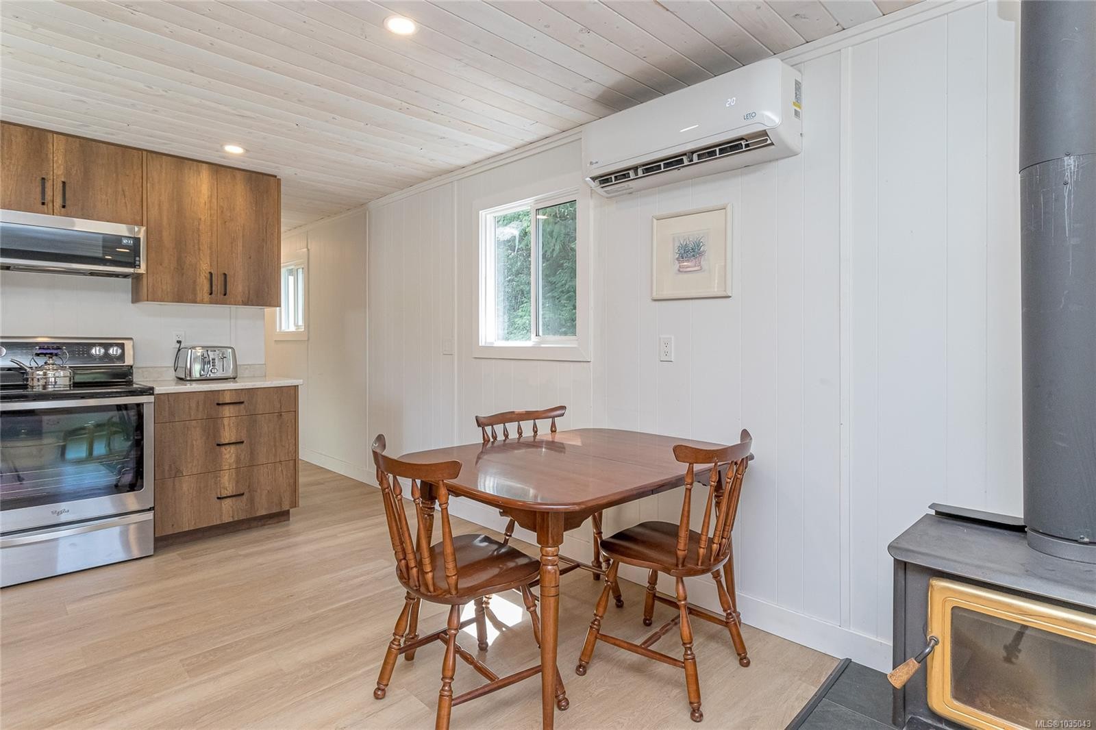 3662 Telegraph Rd, Cobble Hill, BC