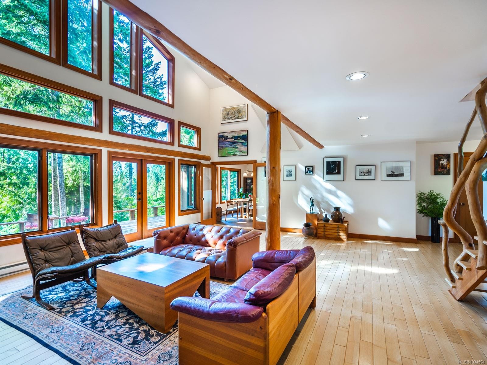 1055 Spider Lake Rd, Qualicum Beach, BC