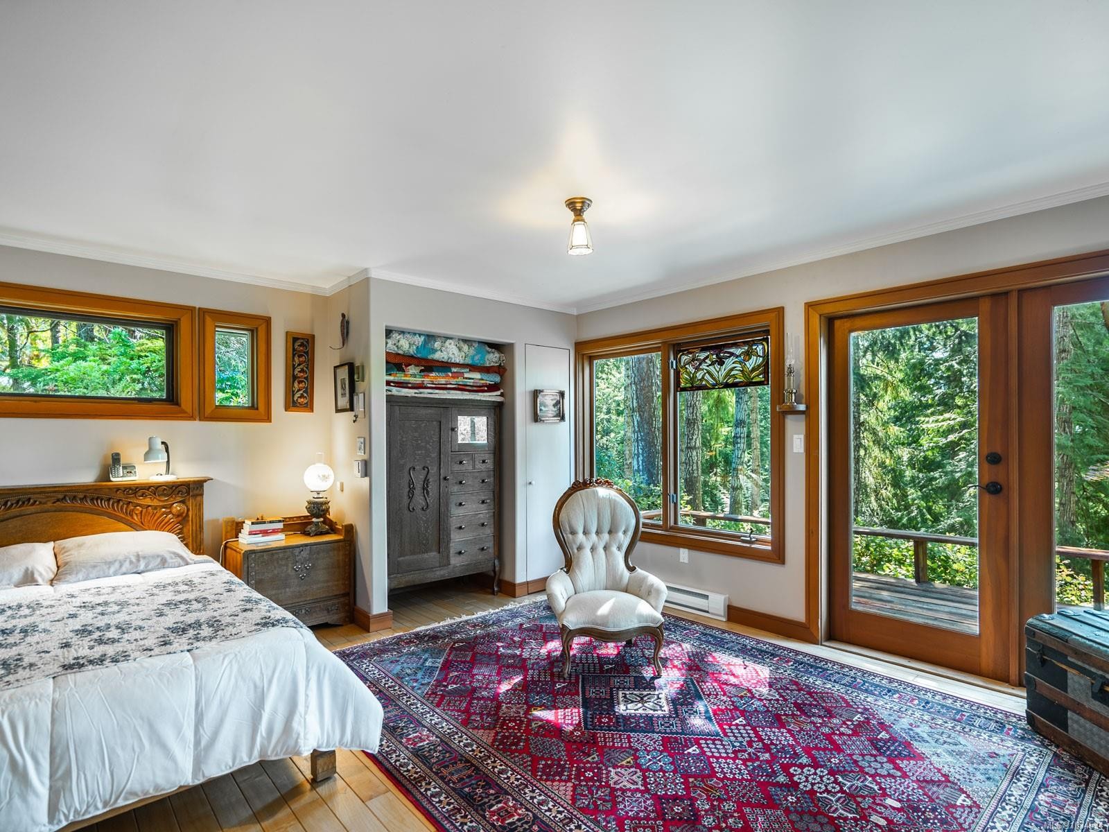 1055 Spider Lake Rd, Qualicum Beach, BC