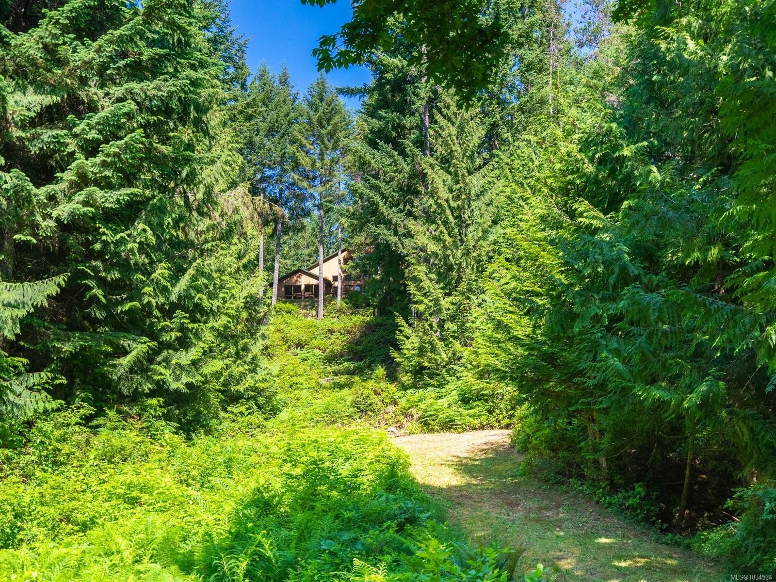 1055 Spider Lake Rd, Qualicum Beach, BC