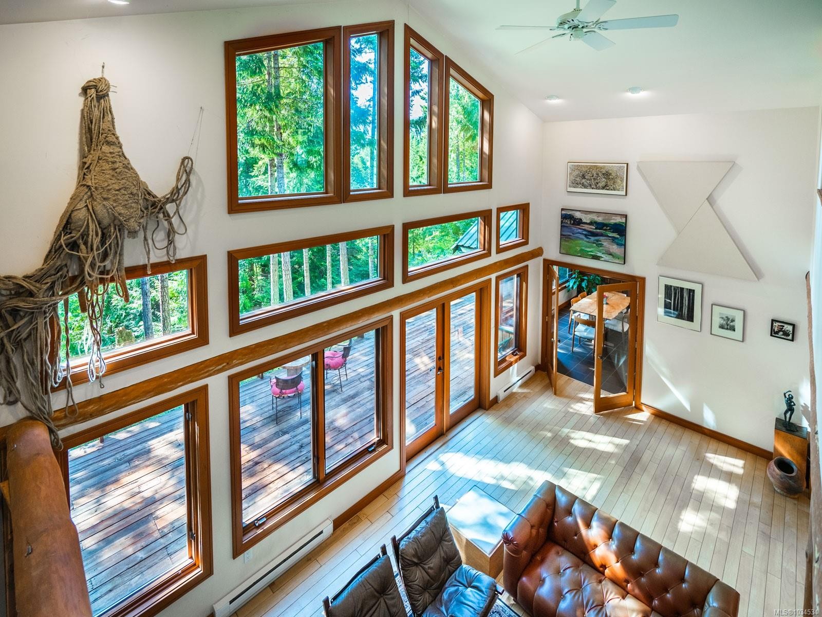 1055 Spider Lake Rd, Qualicum Beach, BC