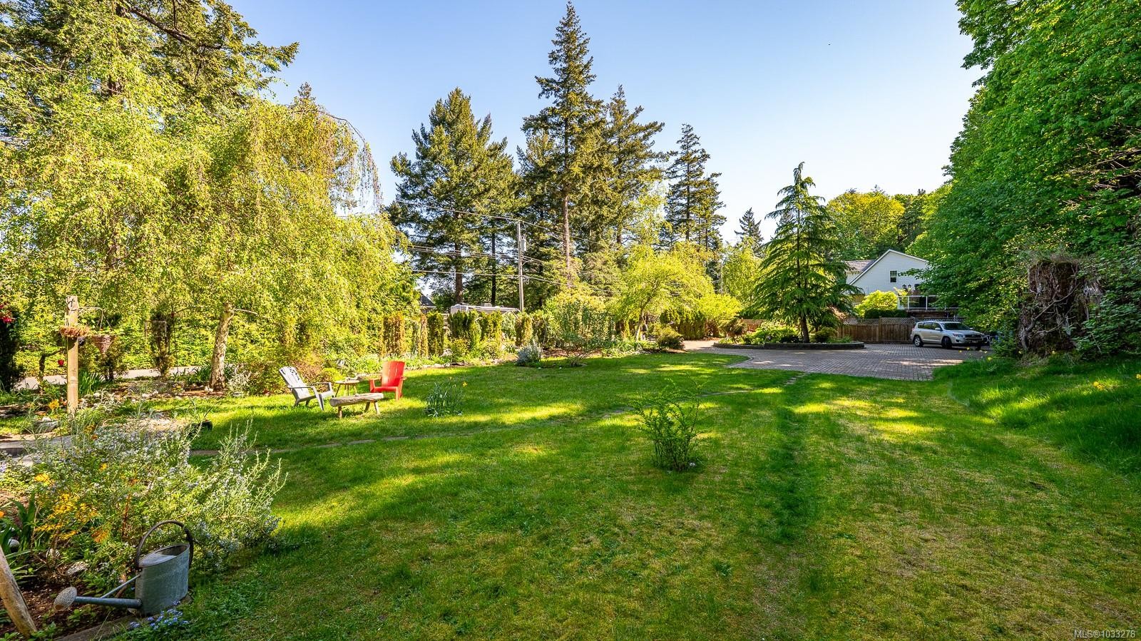 1545 Kye Bay Rd, Comox, BC - Outdoor