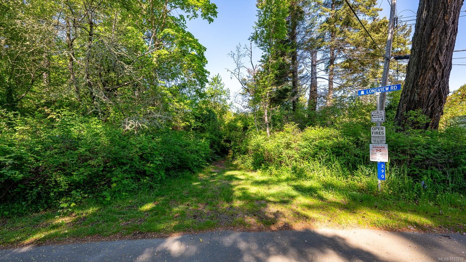 1545 Kye Bay Rd, Comox, BC - Outdoor