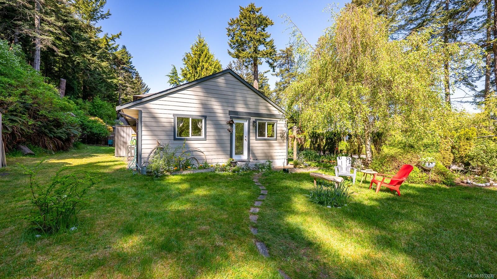 1545 Kye Bay Rd, Comox, BC - Outdoor