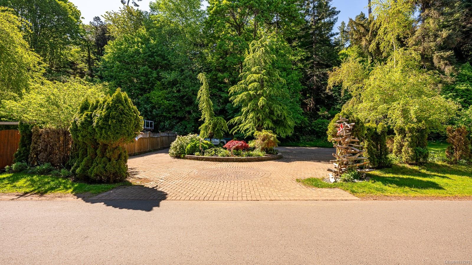 1545 Kye Bay Rd, Comox, BC - Outdoor