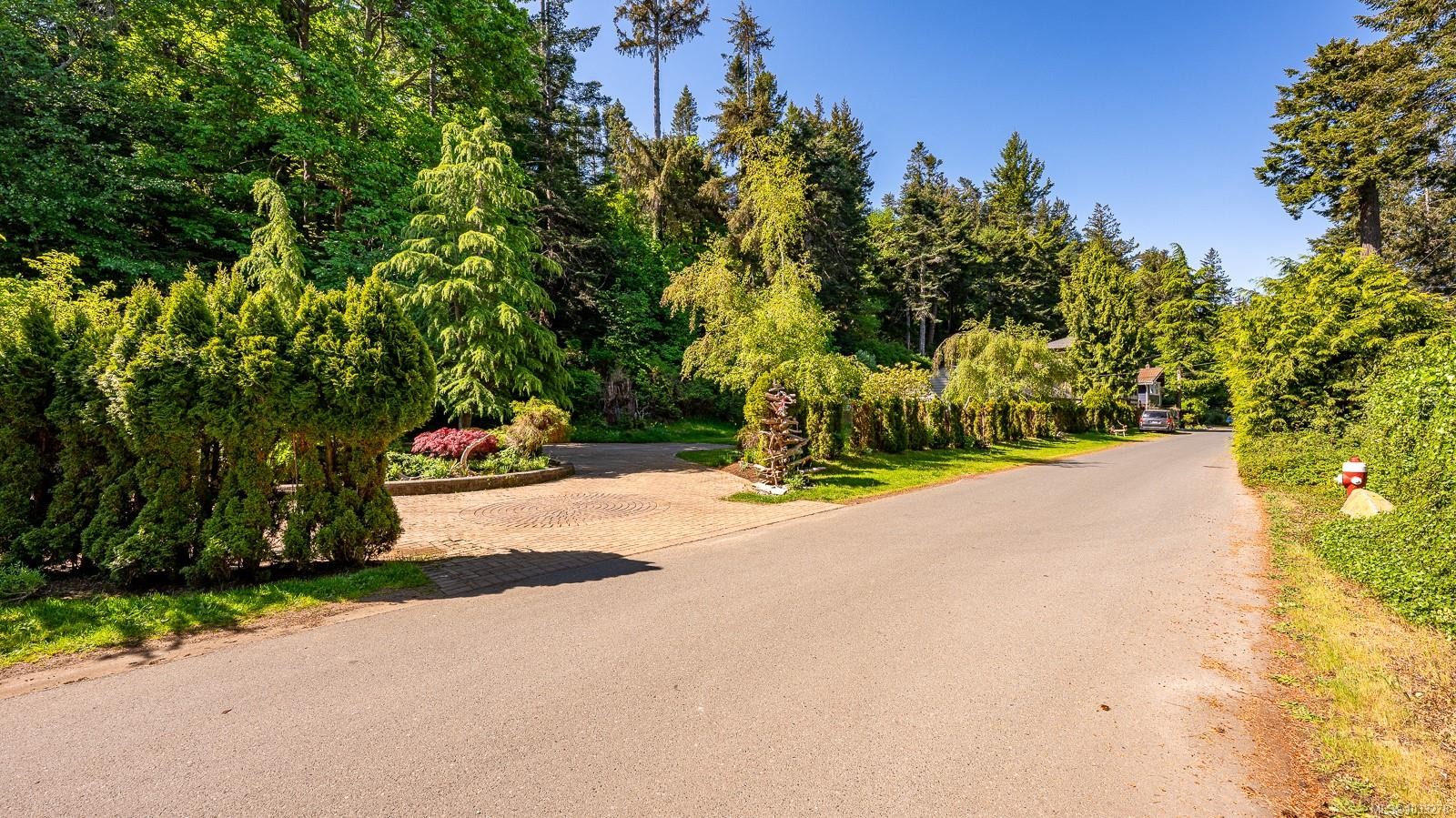 1545 Kye Bay Rd, Comox, BC - Outdoor