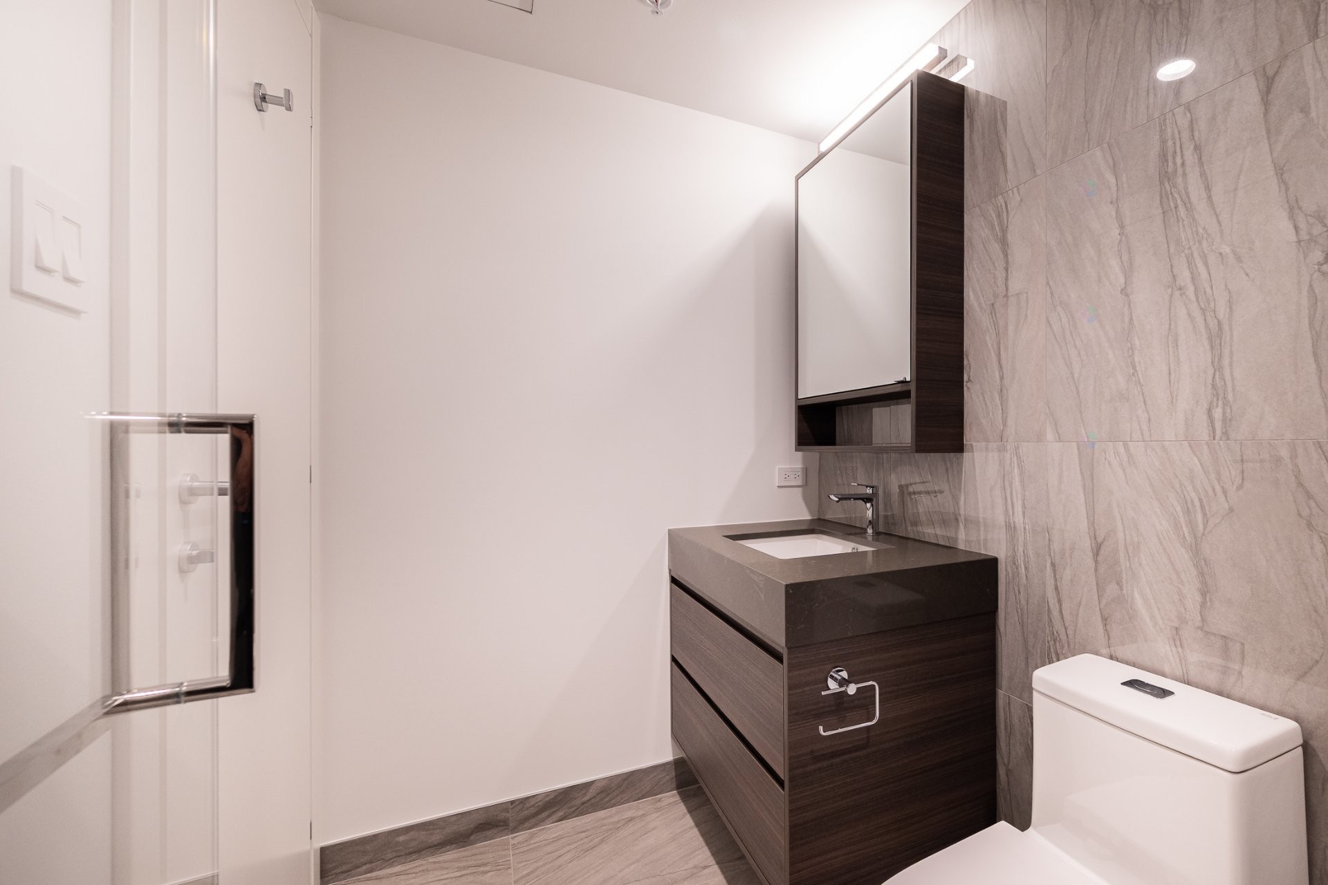 Salle de bains - 1504-1518 Rue Sherbrooke O., Montréal (Ville-Marie), QC - Indoor Photo Showing Bathroom